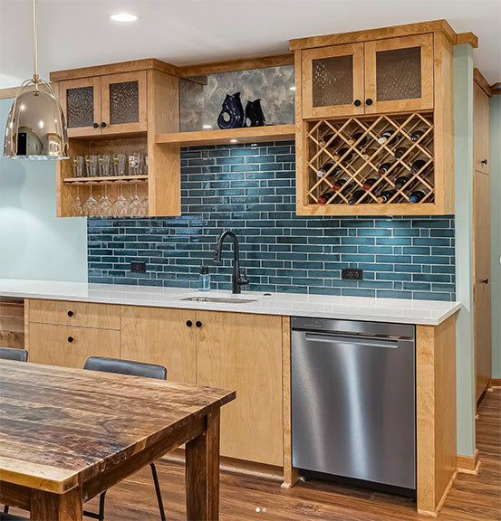 Green kitchen tile