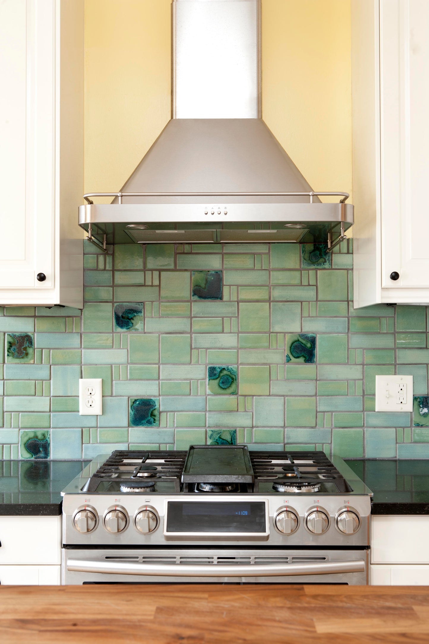 Aquilla pattern MCM kitchen
