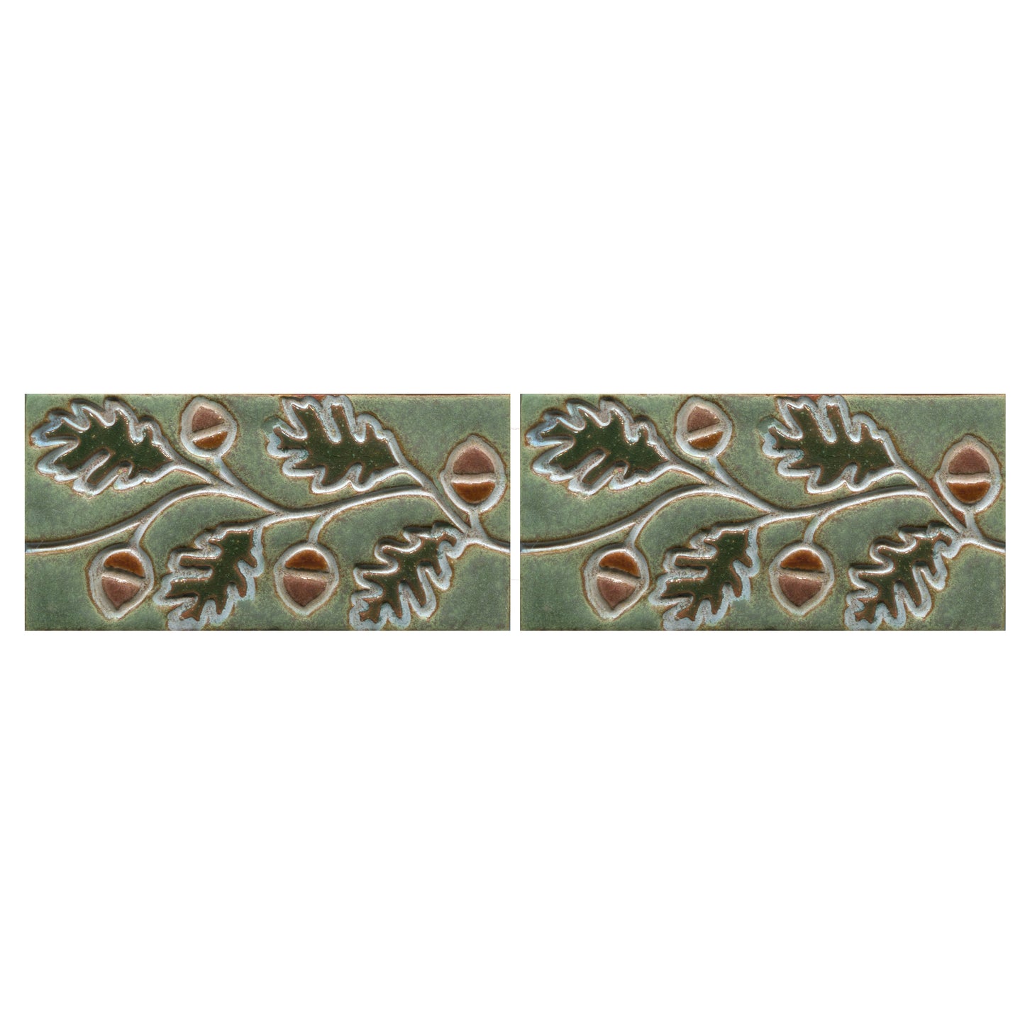 Acorns and Leaves Border