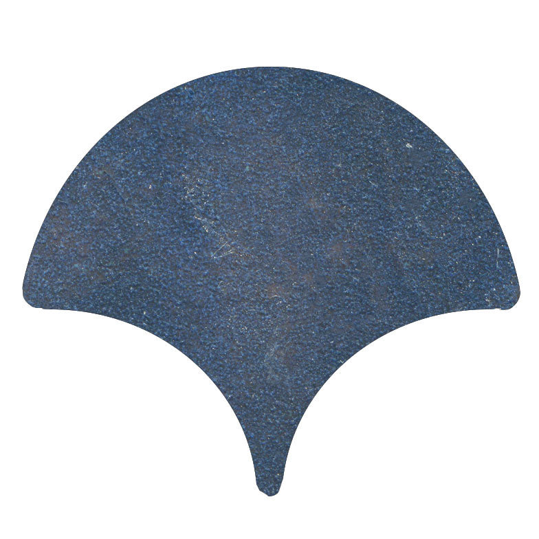 Peacock-Scallop shape tile Licorice