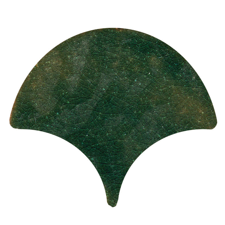 Peacock-Scallop shape tile Lime
